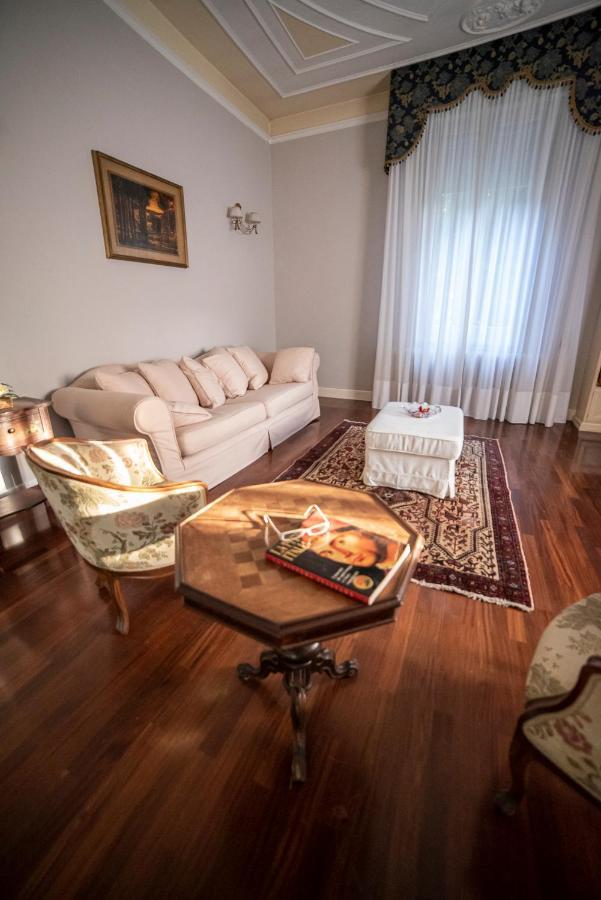 B&B Matteotti Luxury Home Vignola  Exterior foto